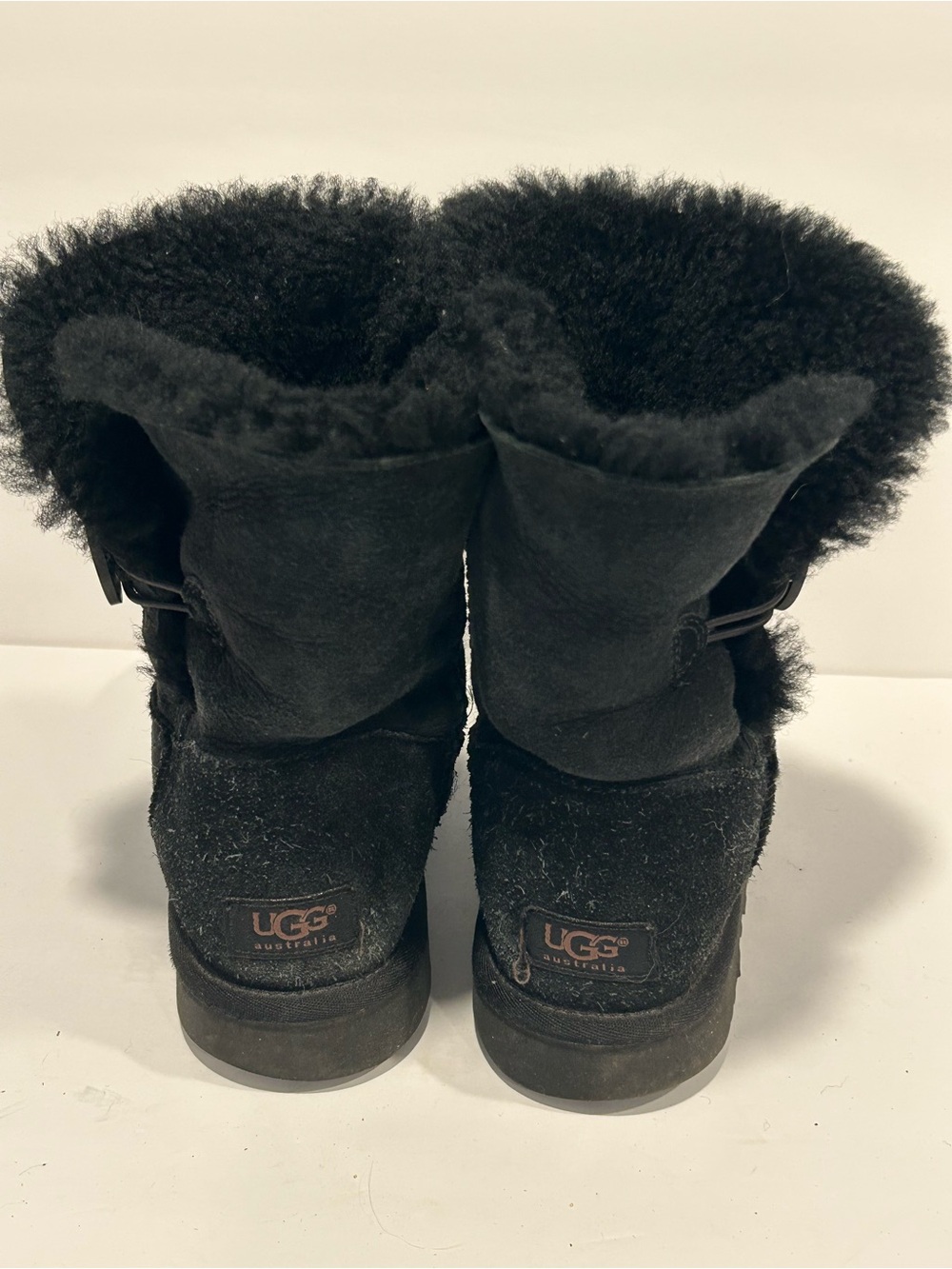 UGG Australia Bailey Button Classic Short Black Women Sheepskin Boots 5803 Sz 9 - Picture 4 of 12